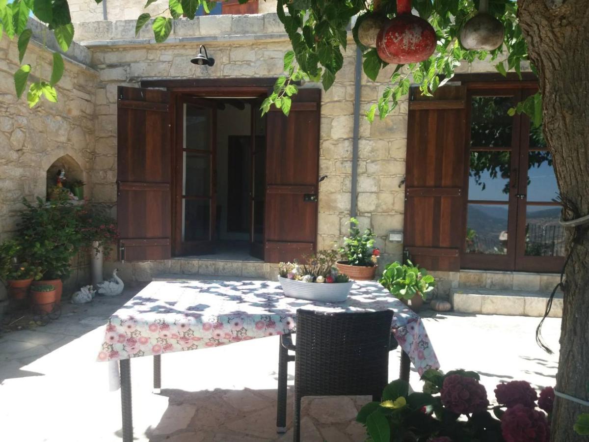 Fyti Georgia'S House B&B 외부 사진